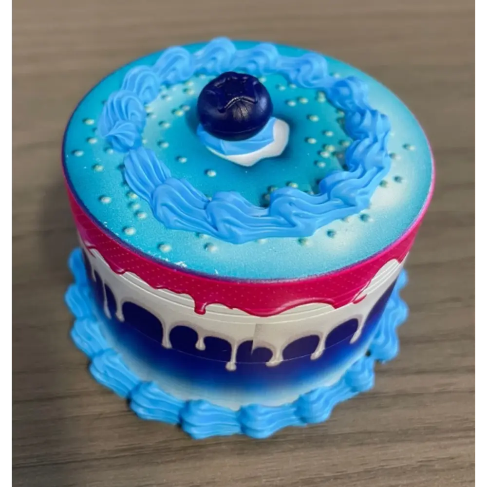 [Q-2327-15] GRINDER 63MM FAKE CAKE EDITION (Blue Cake With Blueberry)