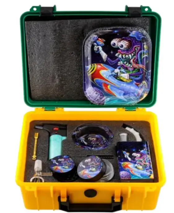 [T-1497-06] Suitcase Juice Bottle Set (Design 6)